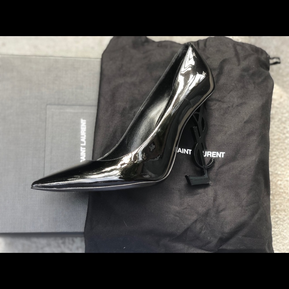 Saint Laurent black